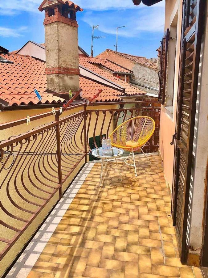 Apartments Near The Sea Capodistria Camera foto